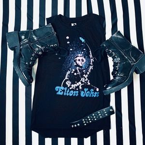 Elton John Sleeveless Top